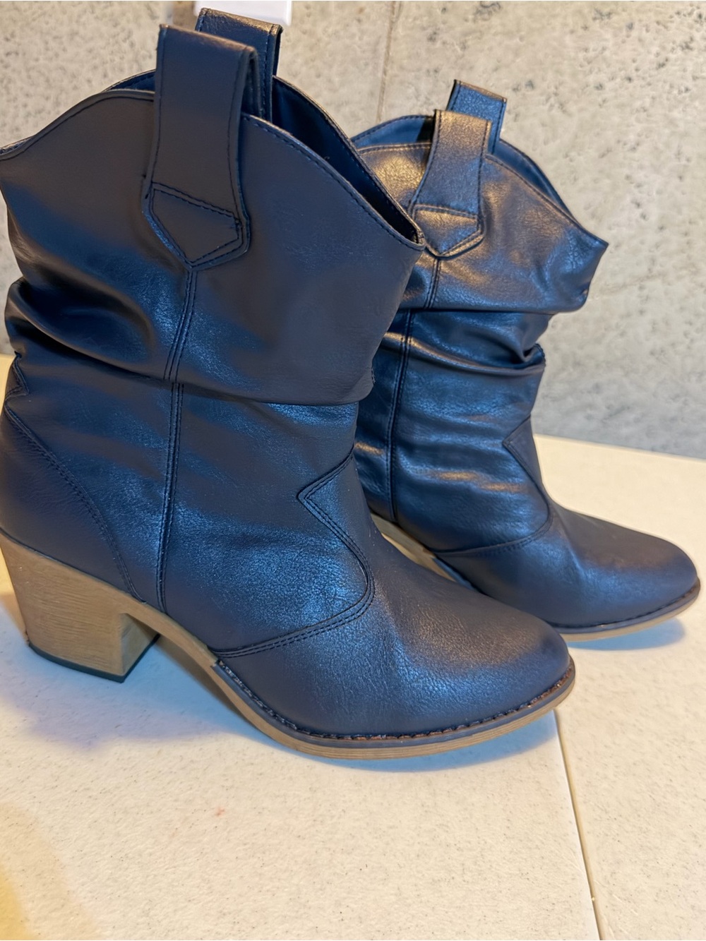 Charles Albert Black Slouchy Western Block Heel Boots